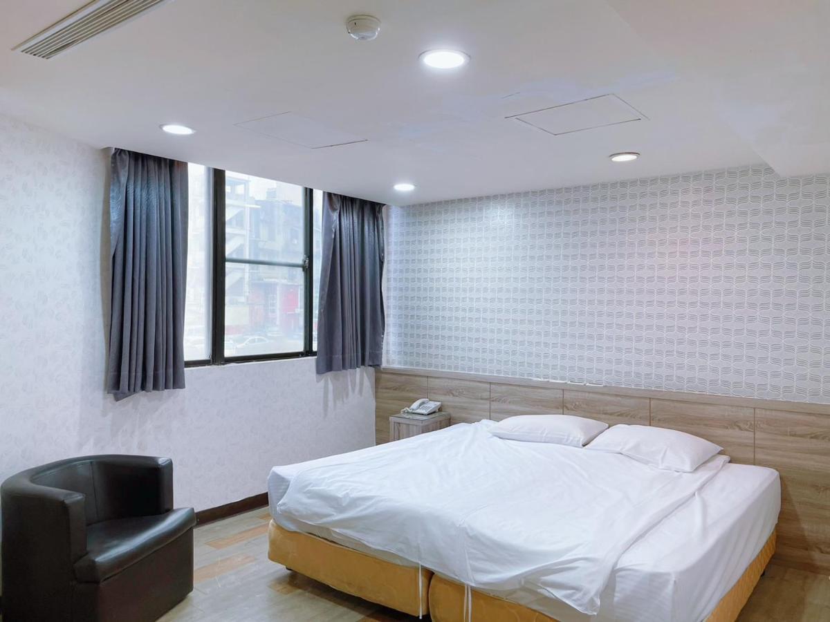 A22 Wei Lu Hotel Zhongli Exterior photo